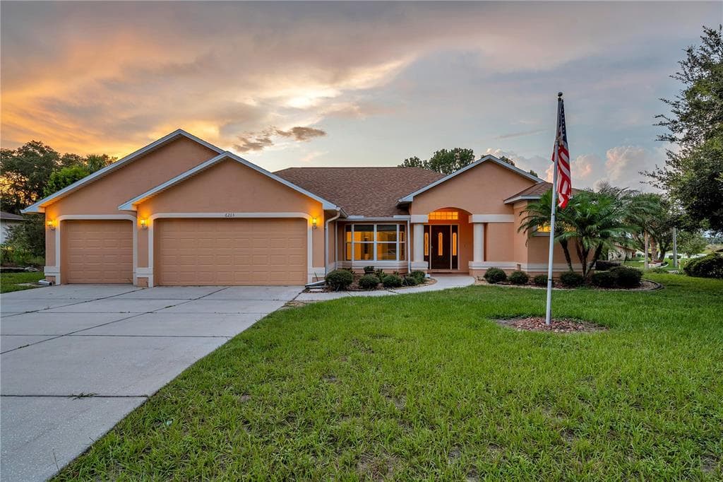 6213 ROXBORO STREET SPRING HILL, FL 34606