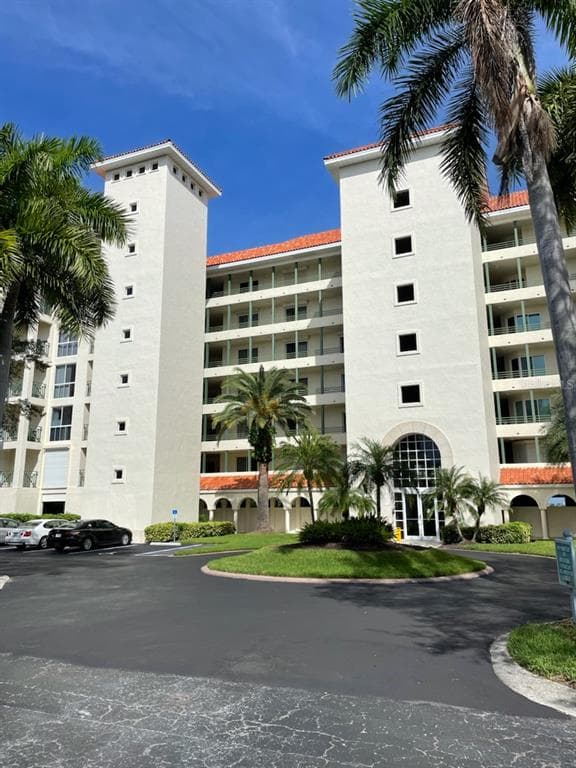 4717 DOLPHIN CAY LANE S UNIT 408 ST PETERSBURG, FL 33711