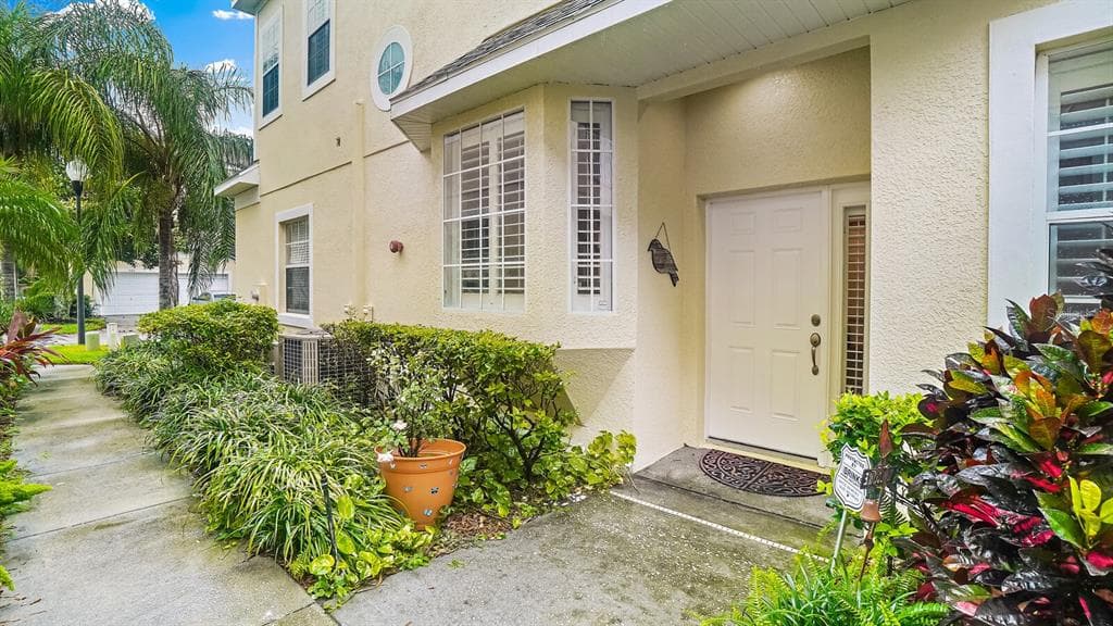 98 S HIGHLAND AVENUE UNIT 2201 TARPON SPRINGS, FL 34689