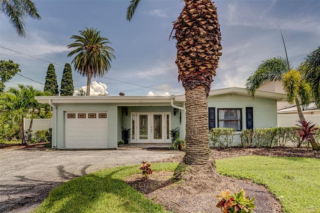 577 NORMANDY ROAD MADEIRA BEACH, FL 33708