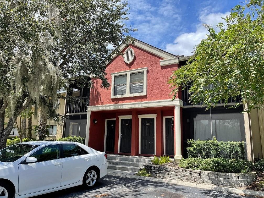 5668 BAYWATER DRIVE UNIT 5668 TAMPA, FL 33615