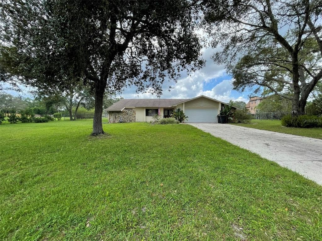 18343 MONTEVERDE DRIVE SPRING HILL, FL 34610