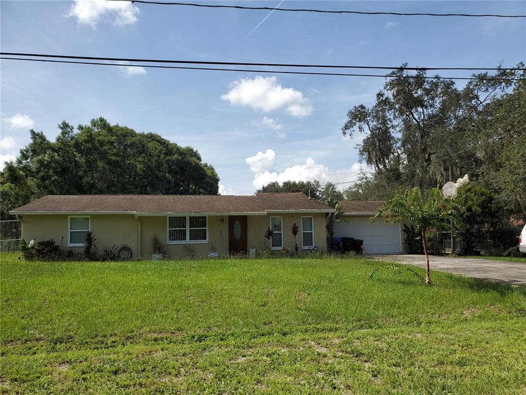1203 E 162ND AVENUE LUTZ, FL 33549