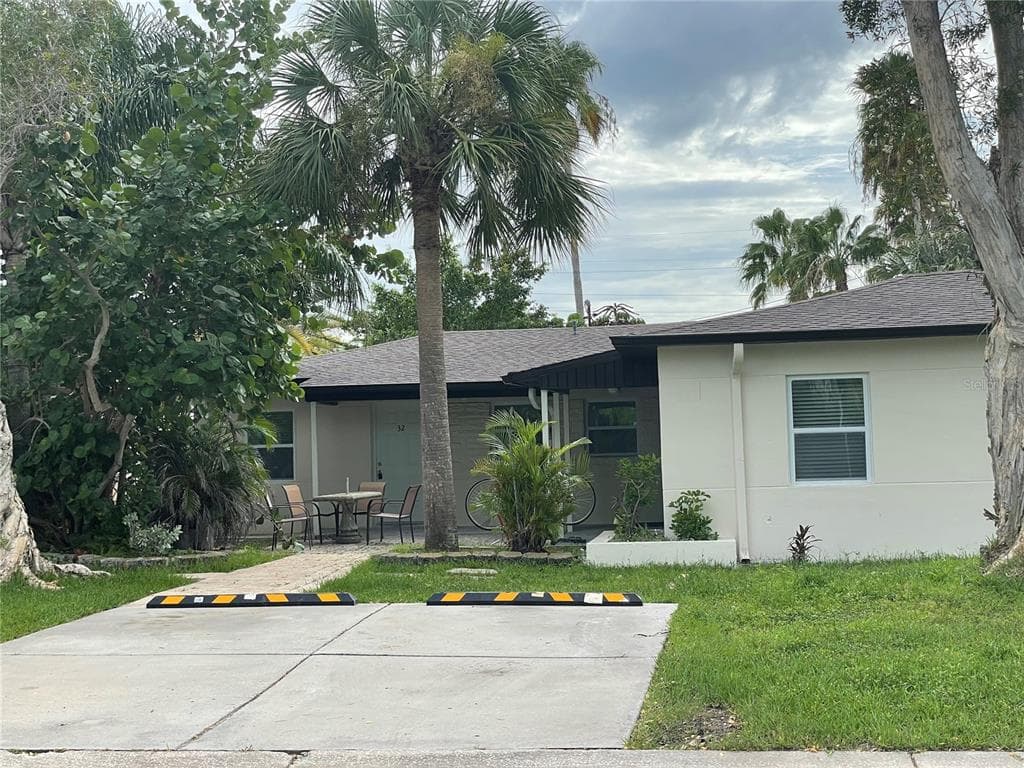 14022 E PARSLEY DRIVE MADEIRA BEACH, FL 33708
