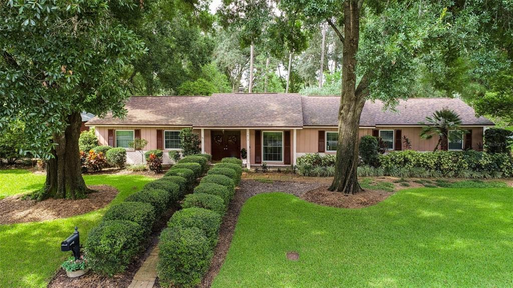 13813 CHERRY BROOK LANE TAMPA, FL 33618