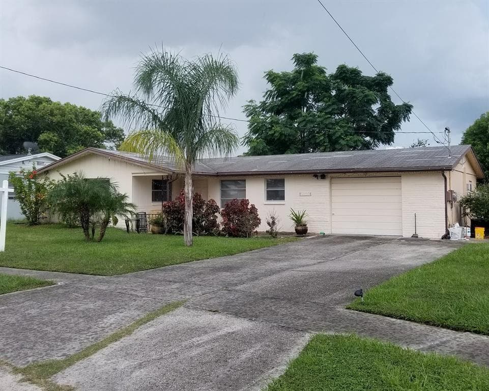 1607 DOUBLOON DRIVE HOLIDAY, FL 34690