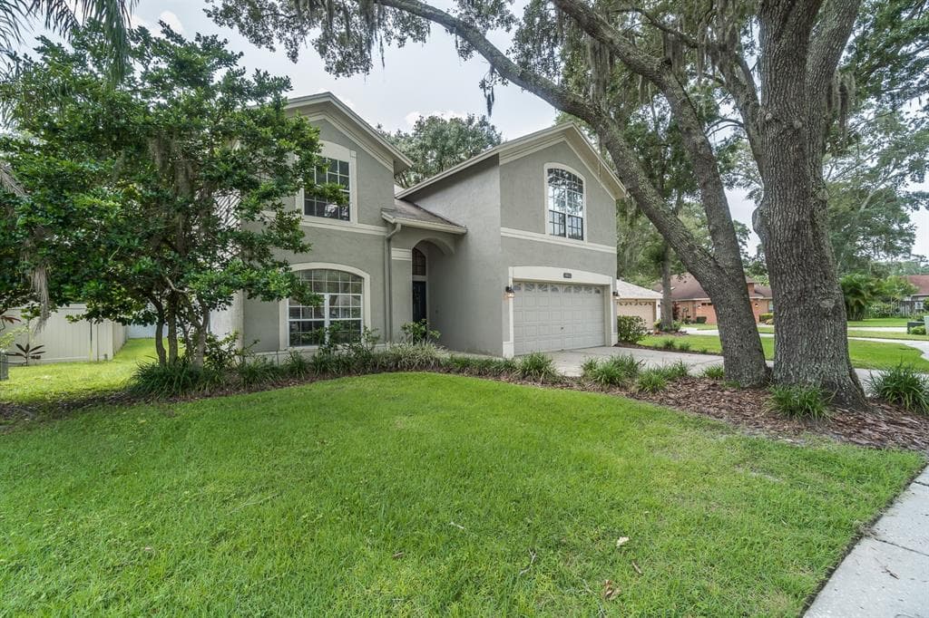 4413 HIDDEN SHADOW DRIVE TAMPA, FL 33614