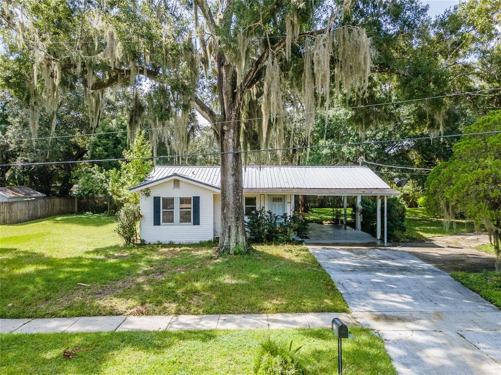 503 CAROLINA AVENUE PLANT CITY, FL 33563