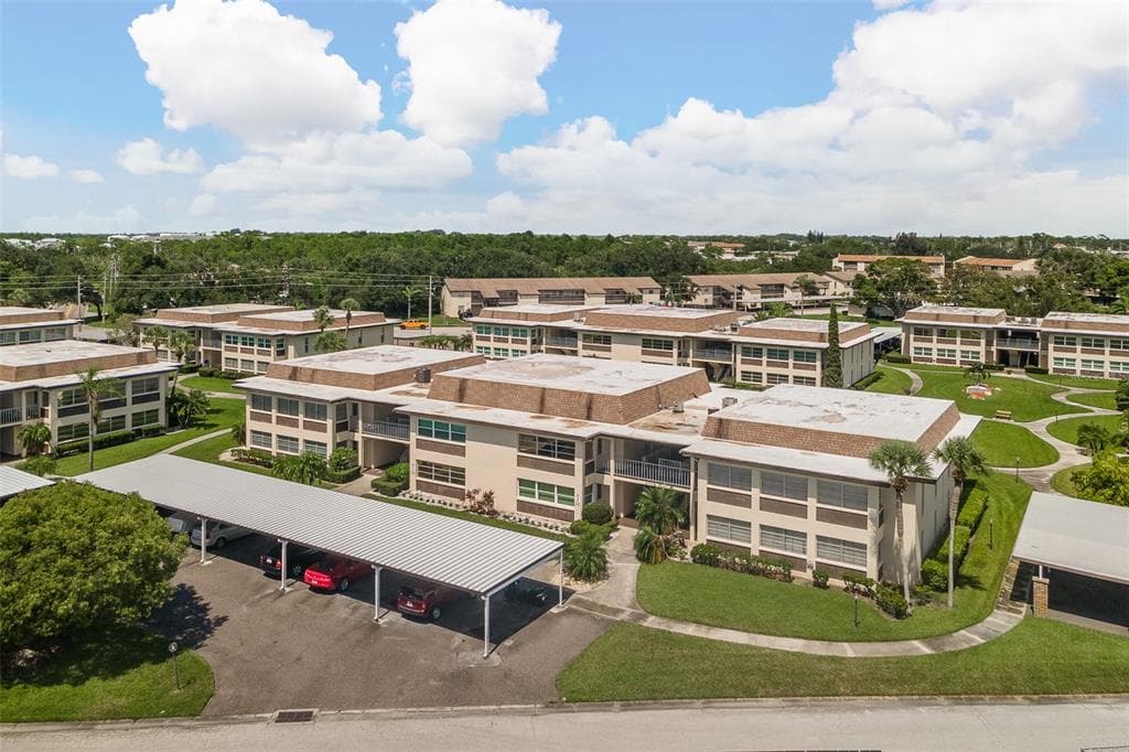4743 JASPER DRIVE UNIT 201 NEW PORT RICHEY, FL 34652
