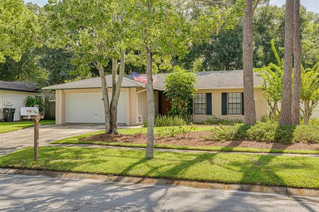 14931 GLASGOW COURT TAMPA, FL 33624