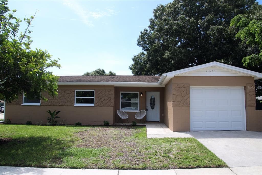 11641 N 128TH AVENUE SEMINOLE, FL 33778