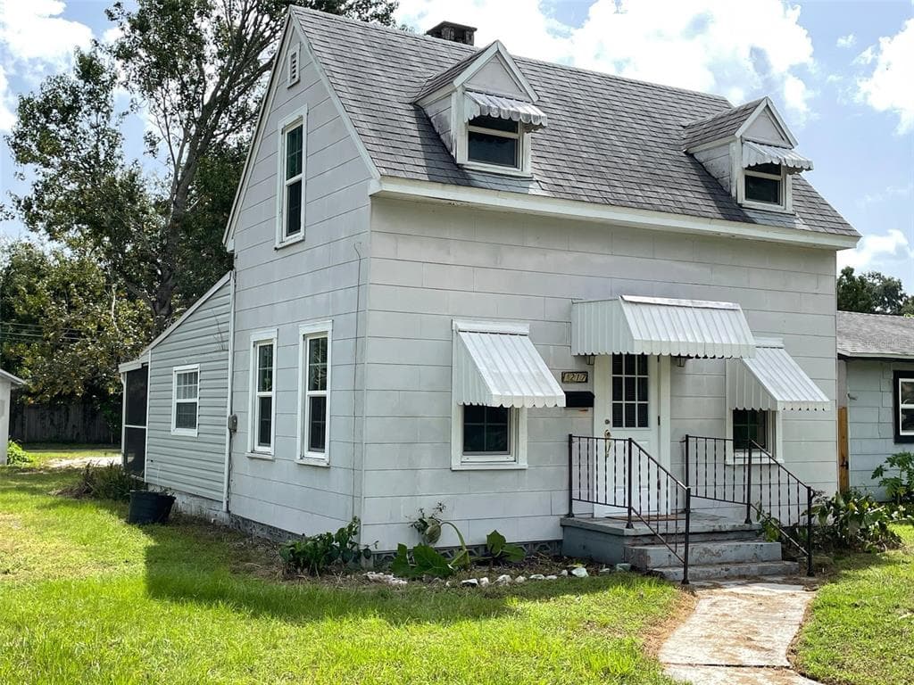 4217 QUEEN STREET N ST PETERSBURG, FL 33714