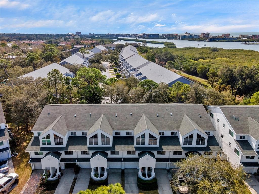 9784 INDIAN KEY TRAIL SEMINOLE, FL 33776