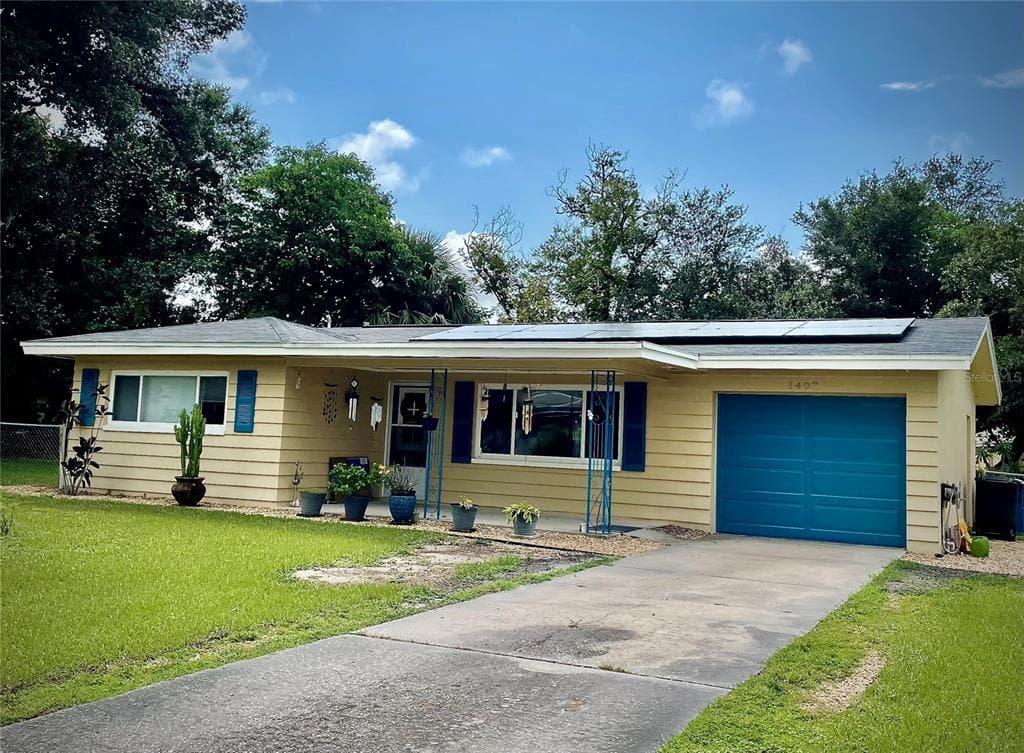 1407 BENTLEY STREET CLEARWATER, FL 33755