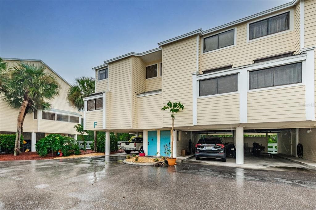 1500 SUNSET ROAD UNIT F2 TARPON SPRINGS, FL 34689
