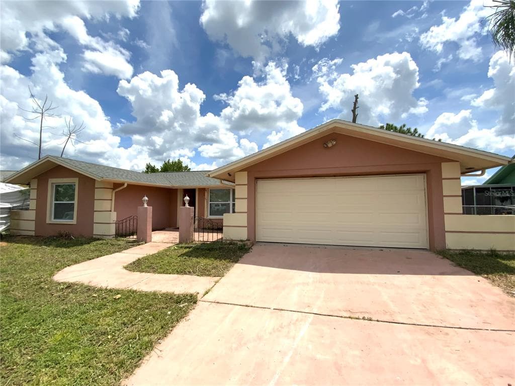 7330 LINCOLN PARK LANE PORT RICHEY, FL 34668
