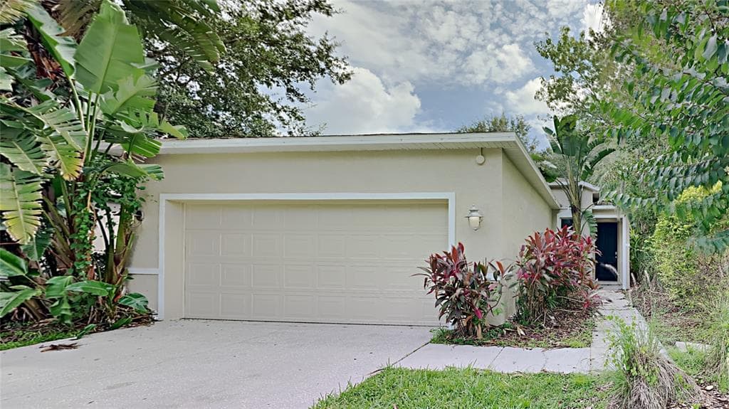 2306 SPRING HOLLOW LOOP WESLEY CHAPEL, FL 33544