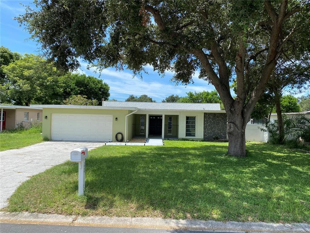 1040 BRITTON STREET LARGO, FL 33770