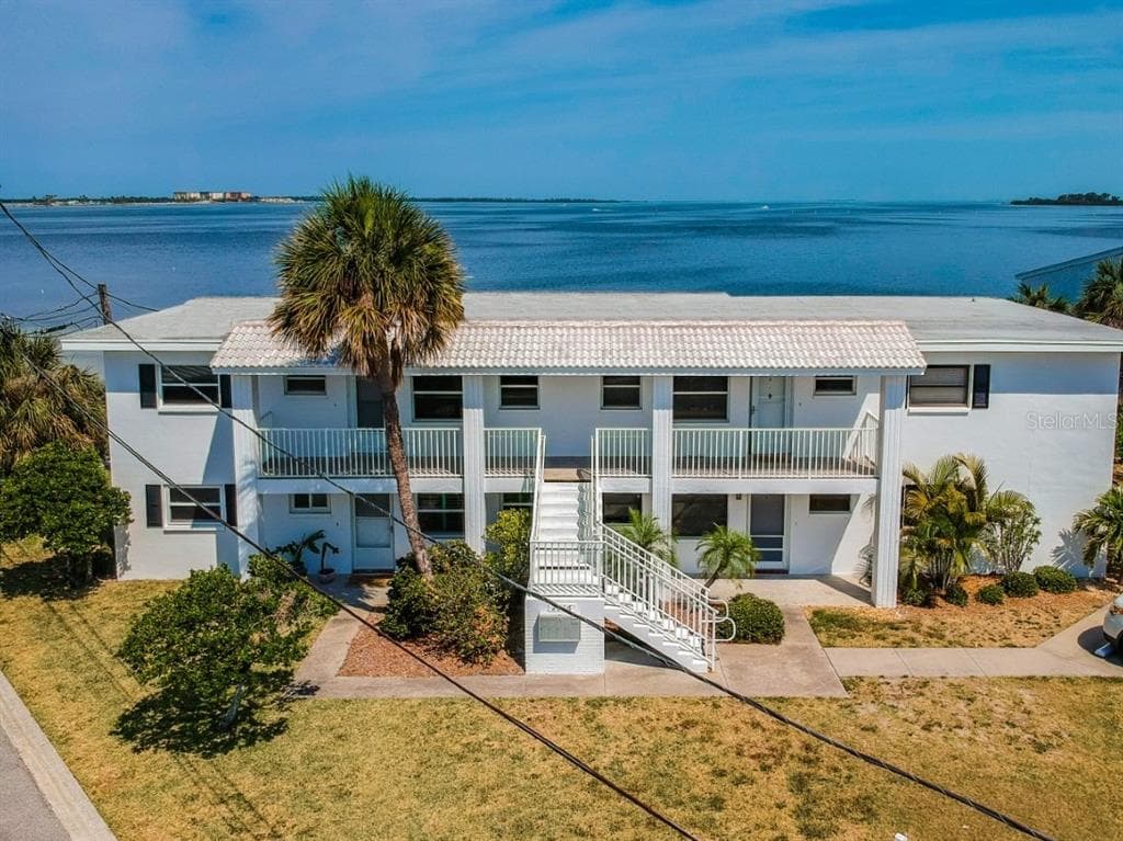 2616 ST JOSEPHS DRIVE W UNIT 4 DUNEDIN, FL 34698