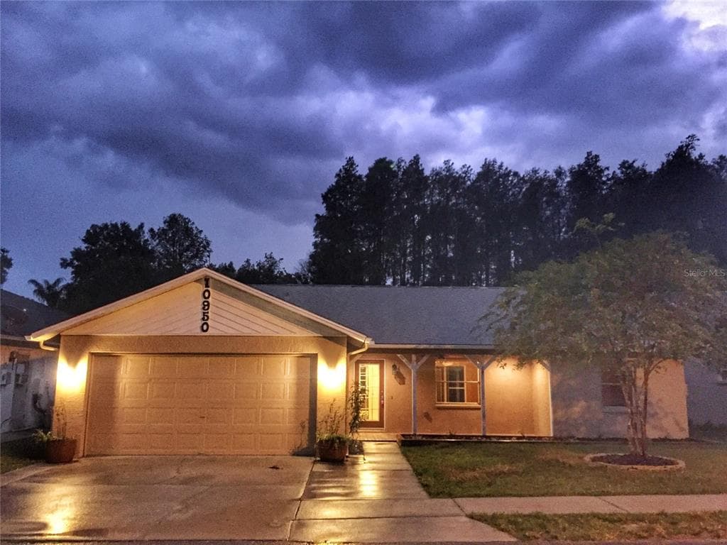 10950 KENMORE DRIVE NEW PORT RICHEY, FL 34654