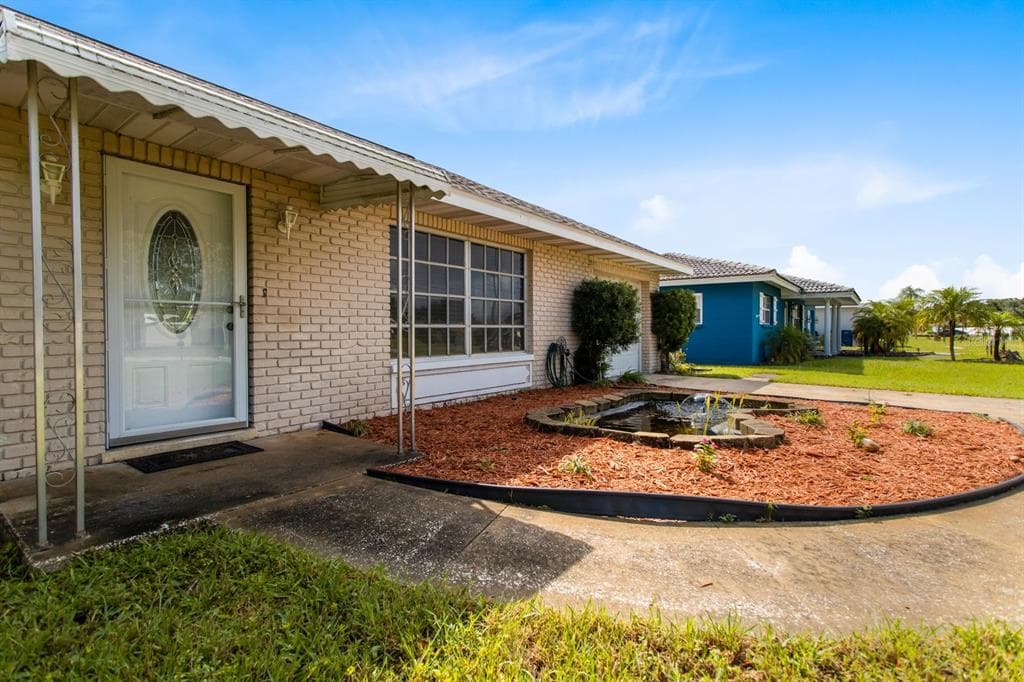 9167 108TH STREET SEMINOLE, FL 33772