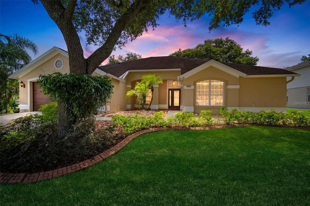 4003 CANTER COURT VALRICO, FL 33596