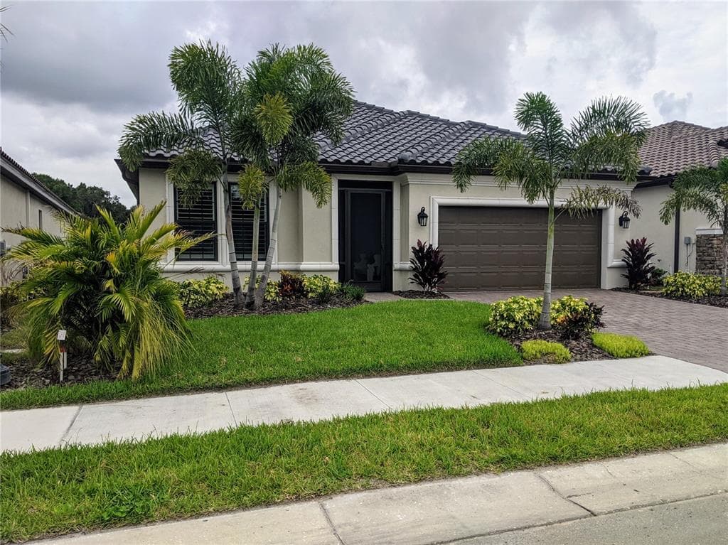 5335 MOREY FARMS LOOP PALMETTO, FL 34221