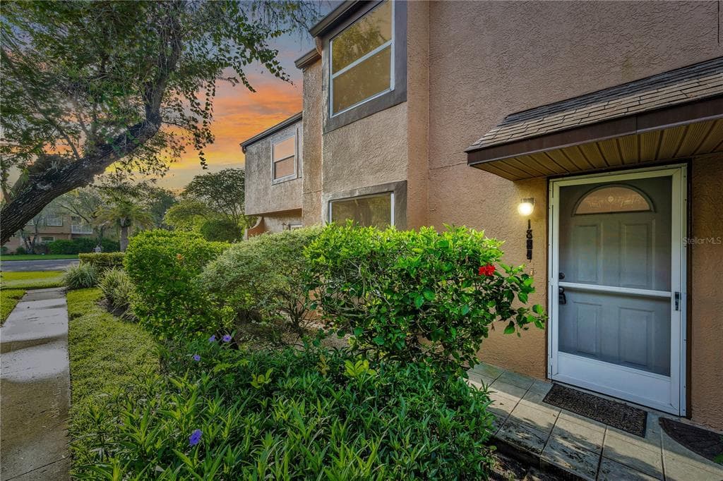 1884 CLEARBROOKE DRIVE CLEARWATER, FL 33760