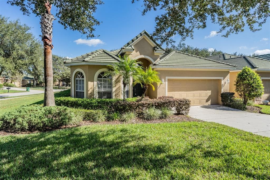 13206 PALMILLA CIRCLE DADE CITY, FL 33525