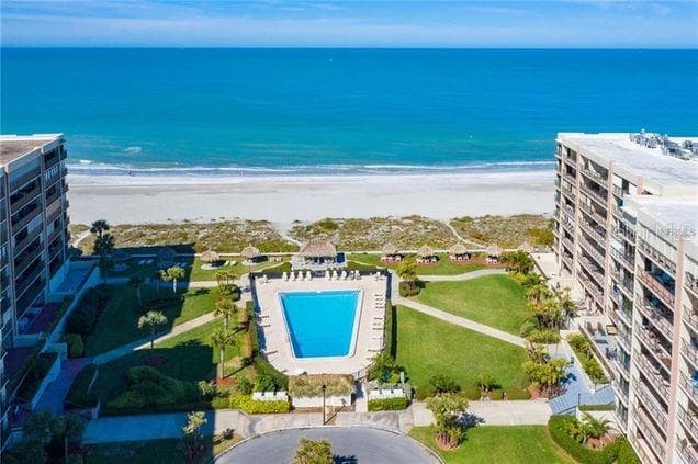 1400 GULF BOULEVARD UNIT 305 CLEARWATER, FL 33767