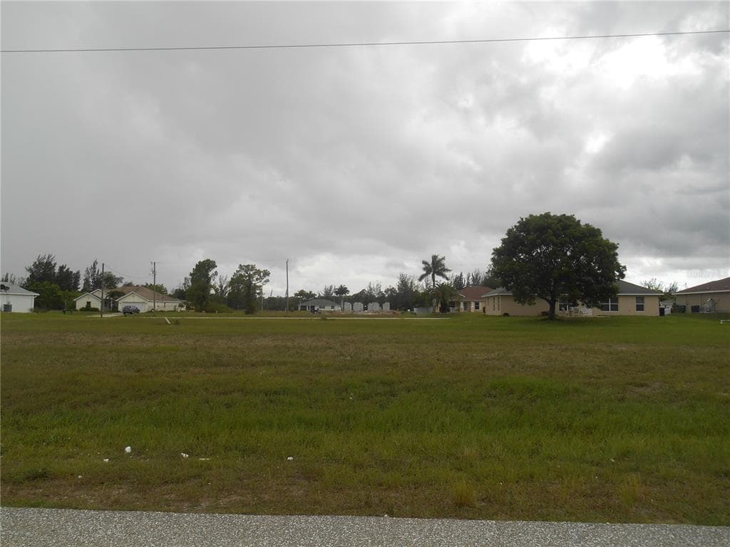 3462 NE 10TH AVENUE CAPE CORAL, FL 33909