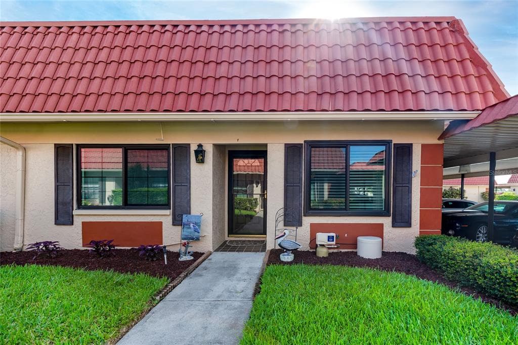 19029 US HIGHWAY 19 N UNIT 24F CLEARWATER, FL 33764