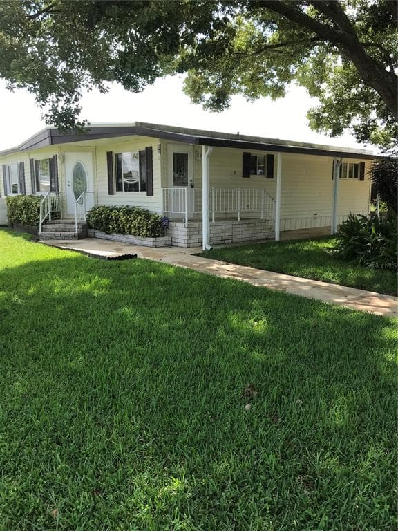 26 LEXINGTON COURT UNIT 1 PALM HARBOR, FL 34684