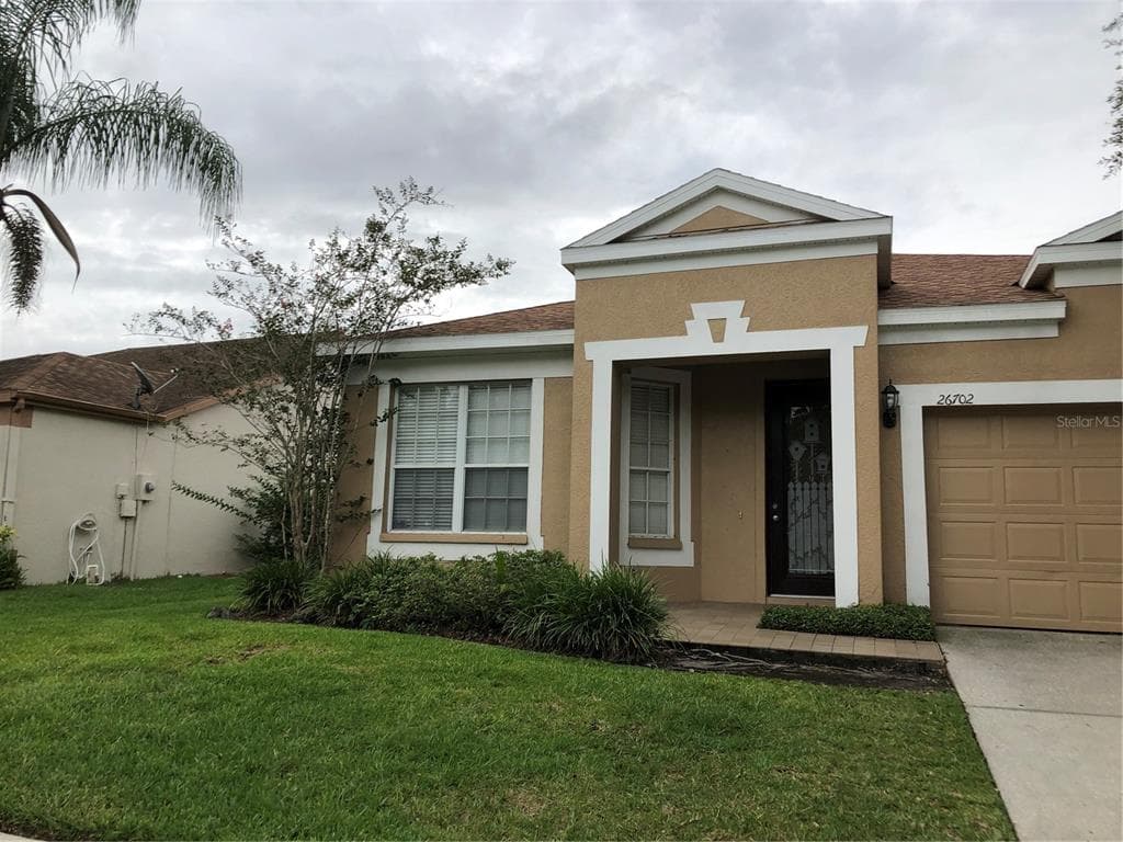 26702 MIDDLEGROUND LOOP WESLEY CHAPEL, FL 33544