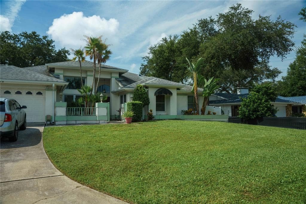 1670 CURLEW ROAD DUNEDIN, FL 34698
