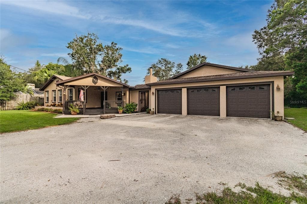 2247 LANCASTER DRIVE