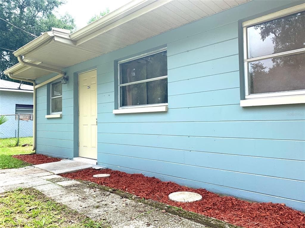 6431 OLD MAIN STREET NEW PORT RICHEY, FL 34653