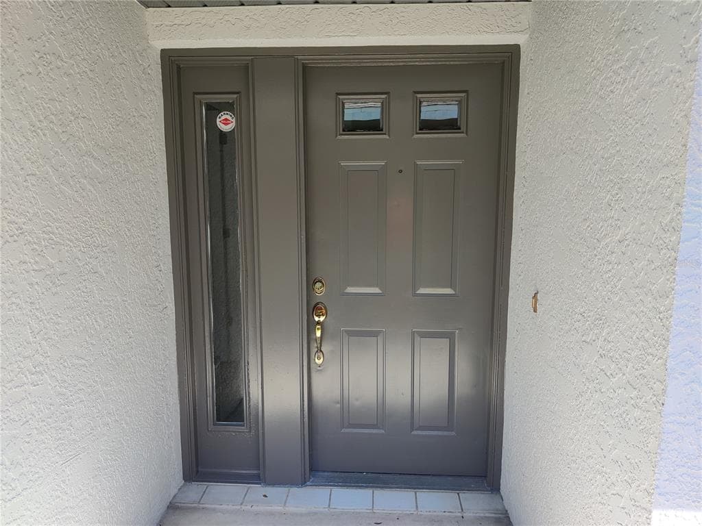 11473 OAKHURST ROAD LARGO, FL 33774