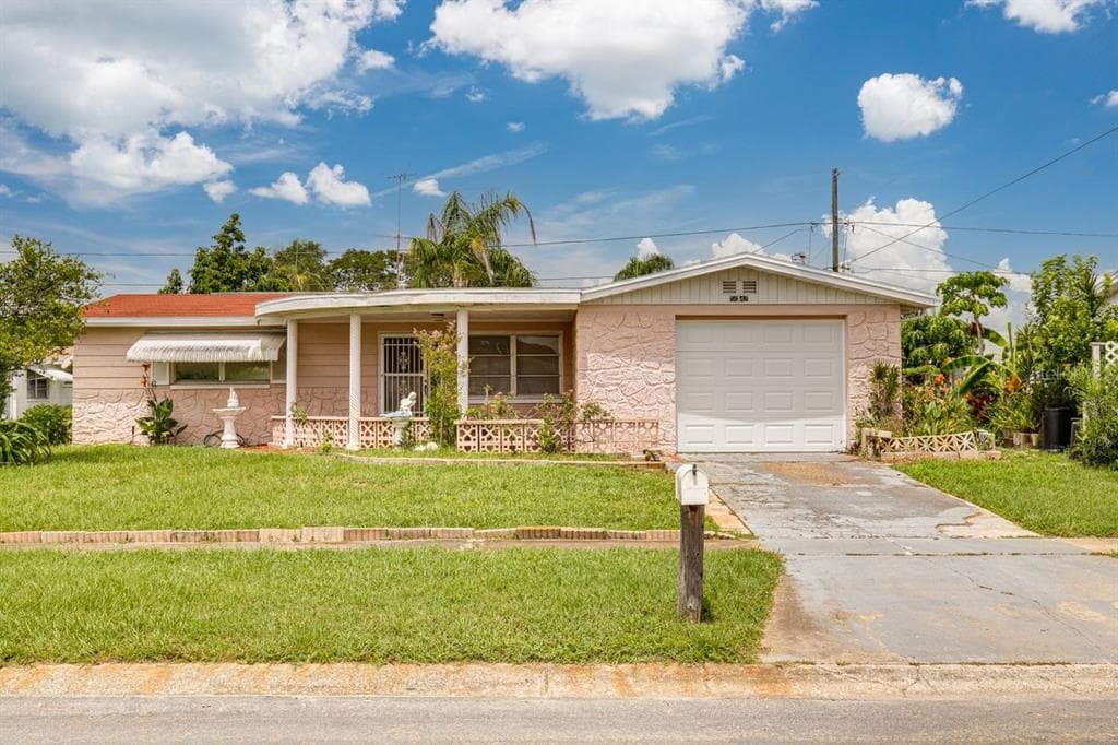 5047 TAMMY LANE HOLIDAY, FL 34690