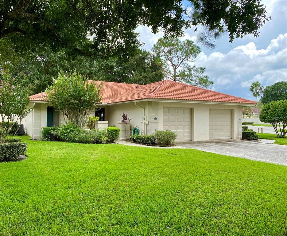18403 AINTREE COURT TAMPA, FL 33647