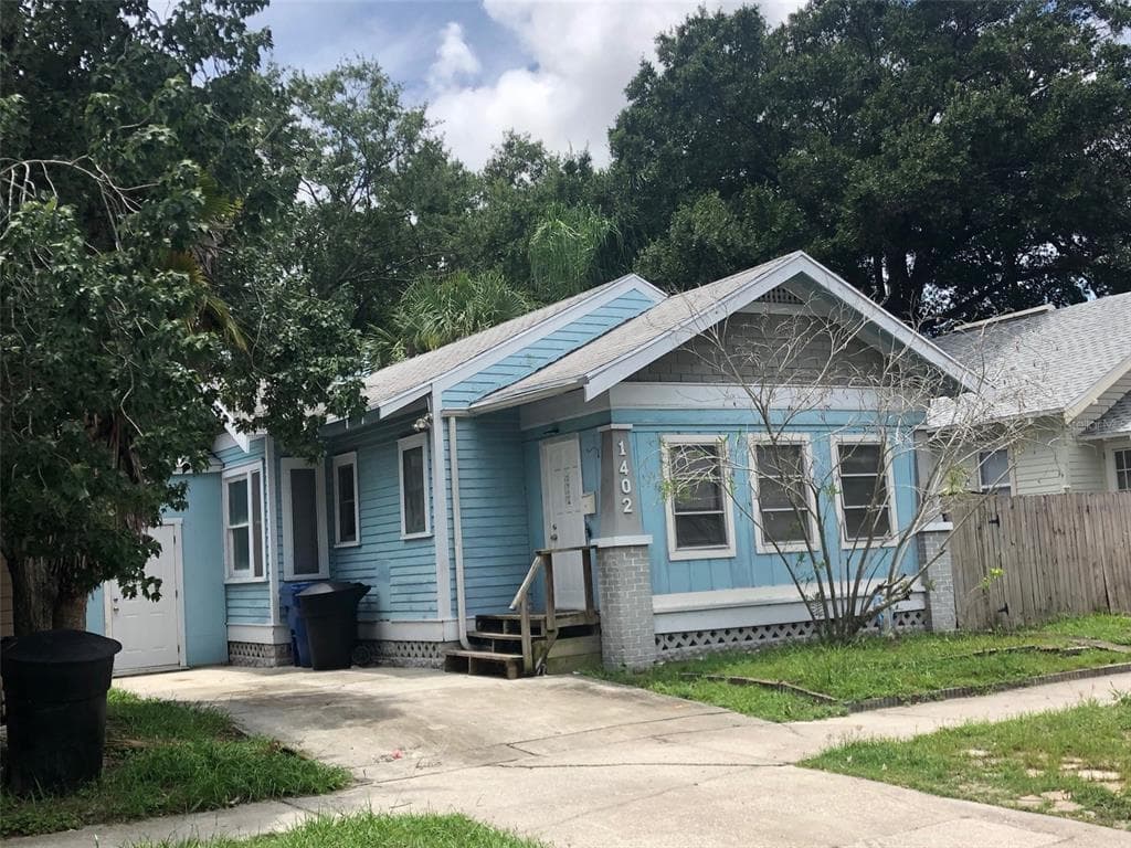 1402 7TH AVENUE N ST PETERSBURG, FL 33705