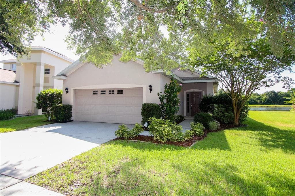 5808 TANAGERLAKE ROAD LITHIA, FL 33547