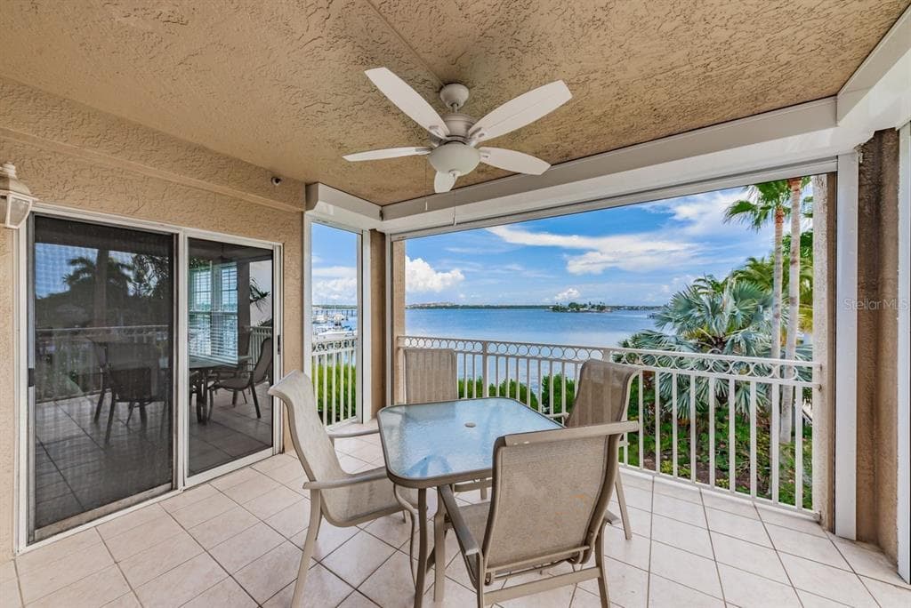399 150TH AVENUE UNIT 220C MADEIRA BEACH, FL 33708
