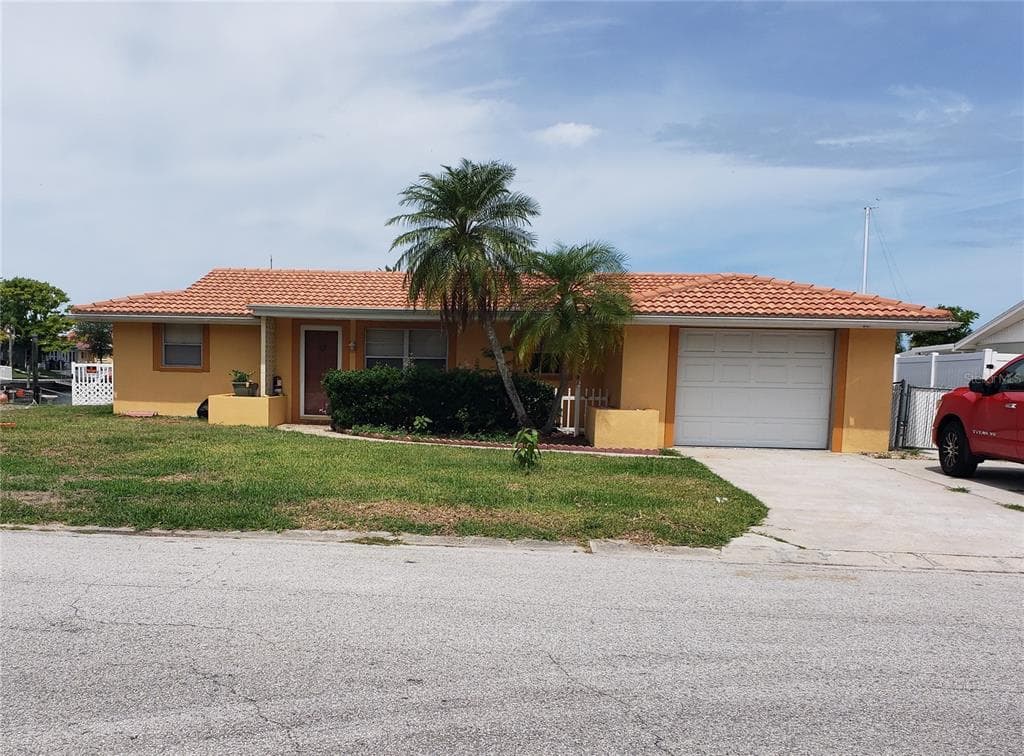 4885 SHELL STREAM BOULEVARD NEW PORT RICHEY, FL 34652