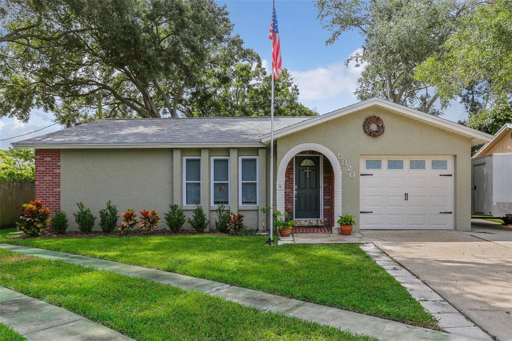 5820 99TH AVENUE N PINELLAS PARK, FL 33782