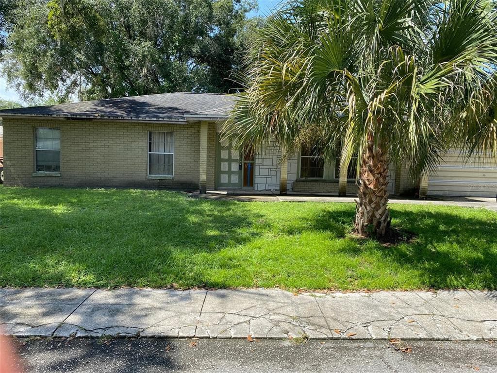 4913 STEEL DUST LANE LUTZ, FL 33559