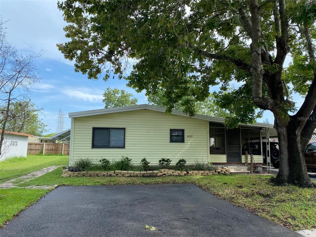 6137 137TH AVENUE N CLEARWATER, FL 33760