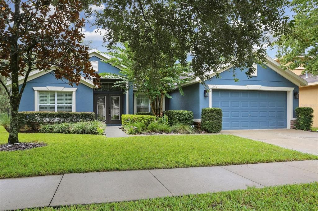 15717 STARLING DALE LANE LITHIA, FL 33547
