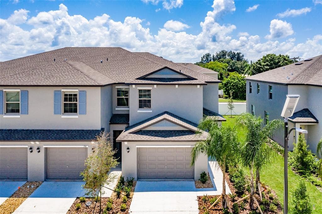 739 ROYAL EMPRESS DRIVE RUSKIN, FL 33570