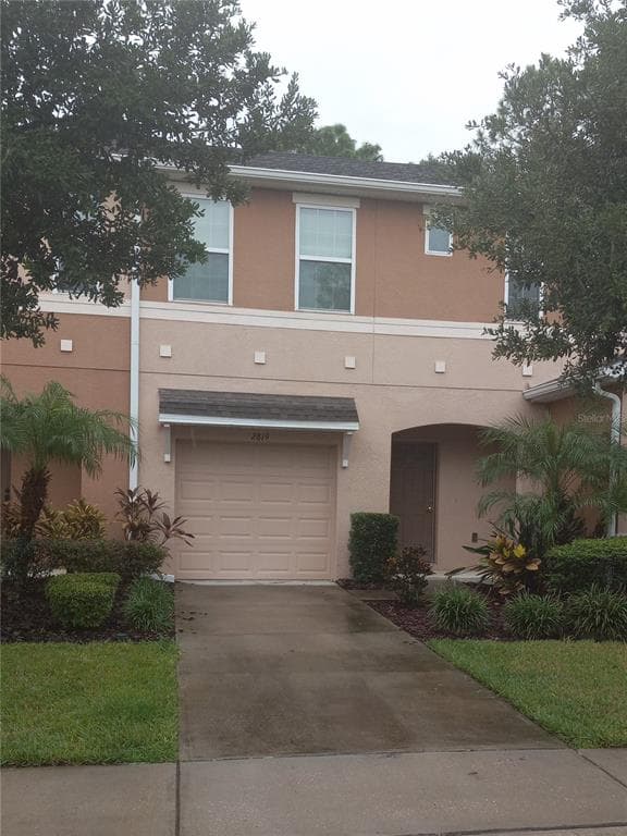 2819 BIRCHCREEK DRIVE WESLEY CHAPEL, FL 33544